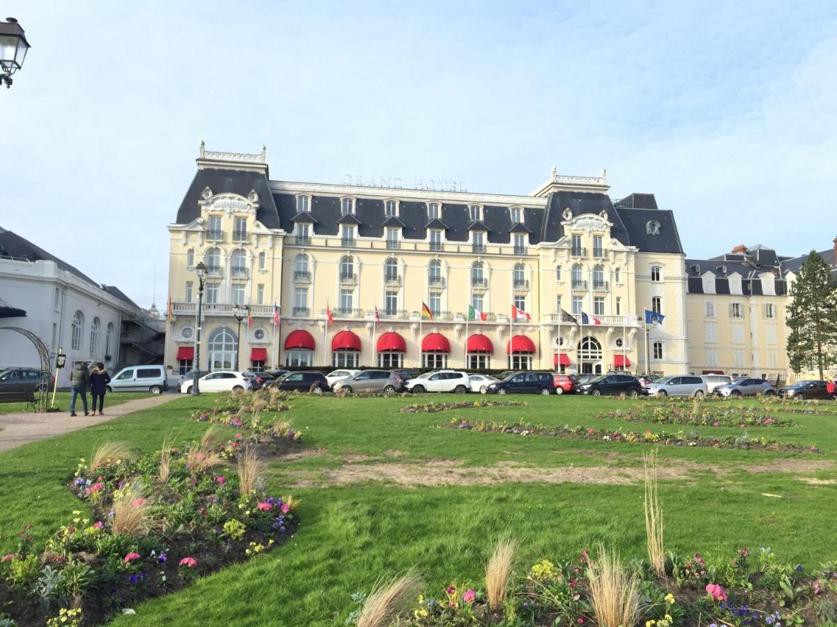 Chez Edwige A Cabourg Thalasso Plage Wifi Екстериор снимка